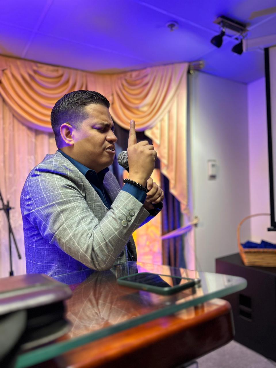 Profeta Omar Ayluardo